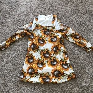 Cold shoulder sunflower dress size L - WORN ONCE